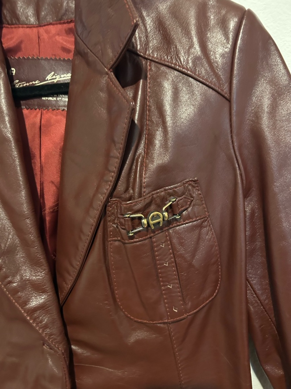 Etienne Aigner Vtg 1970s Oxblood Red Leather Jacket - Picture 4 of 12